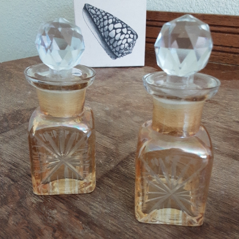 Gold Glass perfume/apothecary glass bottles